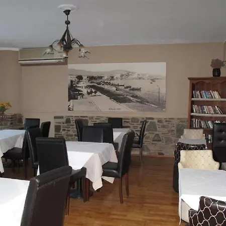 尼科拉斯酒店 酒店