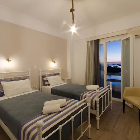 尼科拉斯酒店 3*