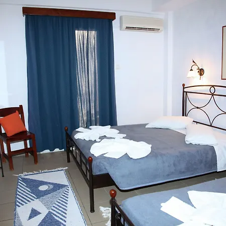 尼科拉斯酒店 酒店 Páros