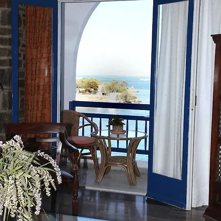 尼科拉斯酒店 Páros