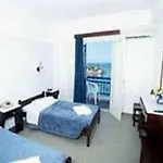 Nikolas Hotel 3*