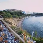 Nikolas 3* Páros