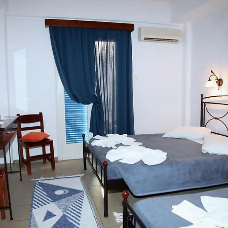 Hotell Nikolas Páros