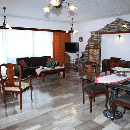 Hotel Nikolas 3*