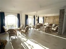 Nikolas Hotel
